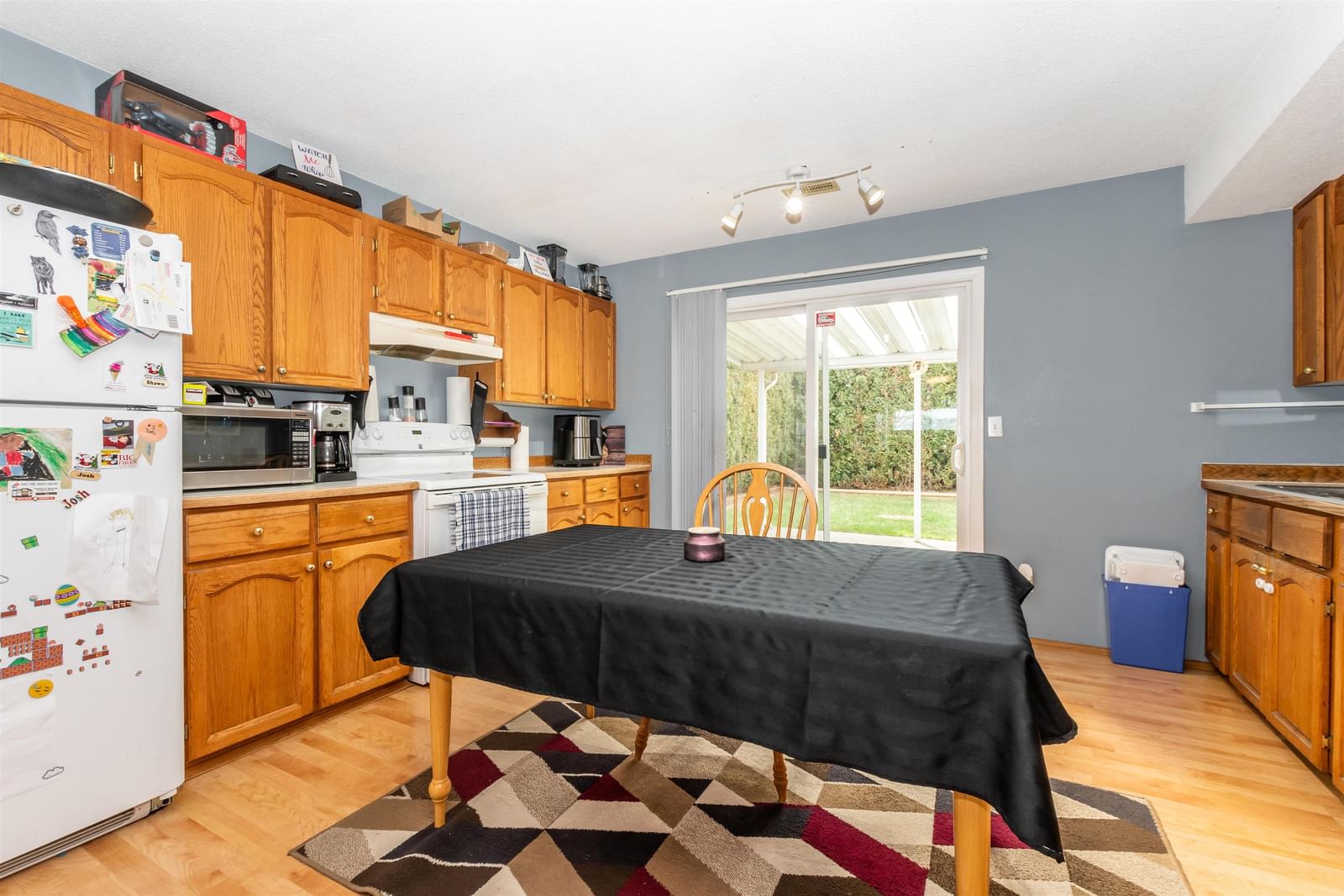 Listing Image 22