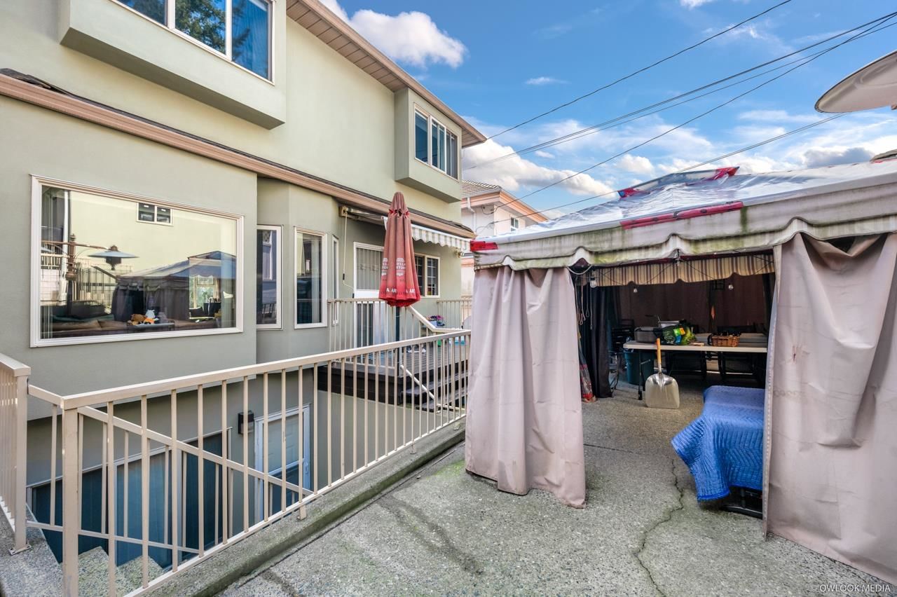 Listing Image 17