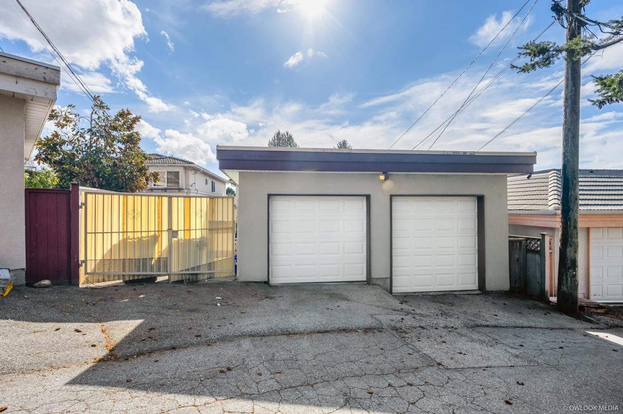 Listing Image 18
