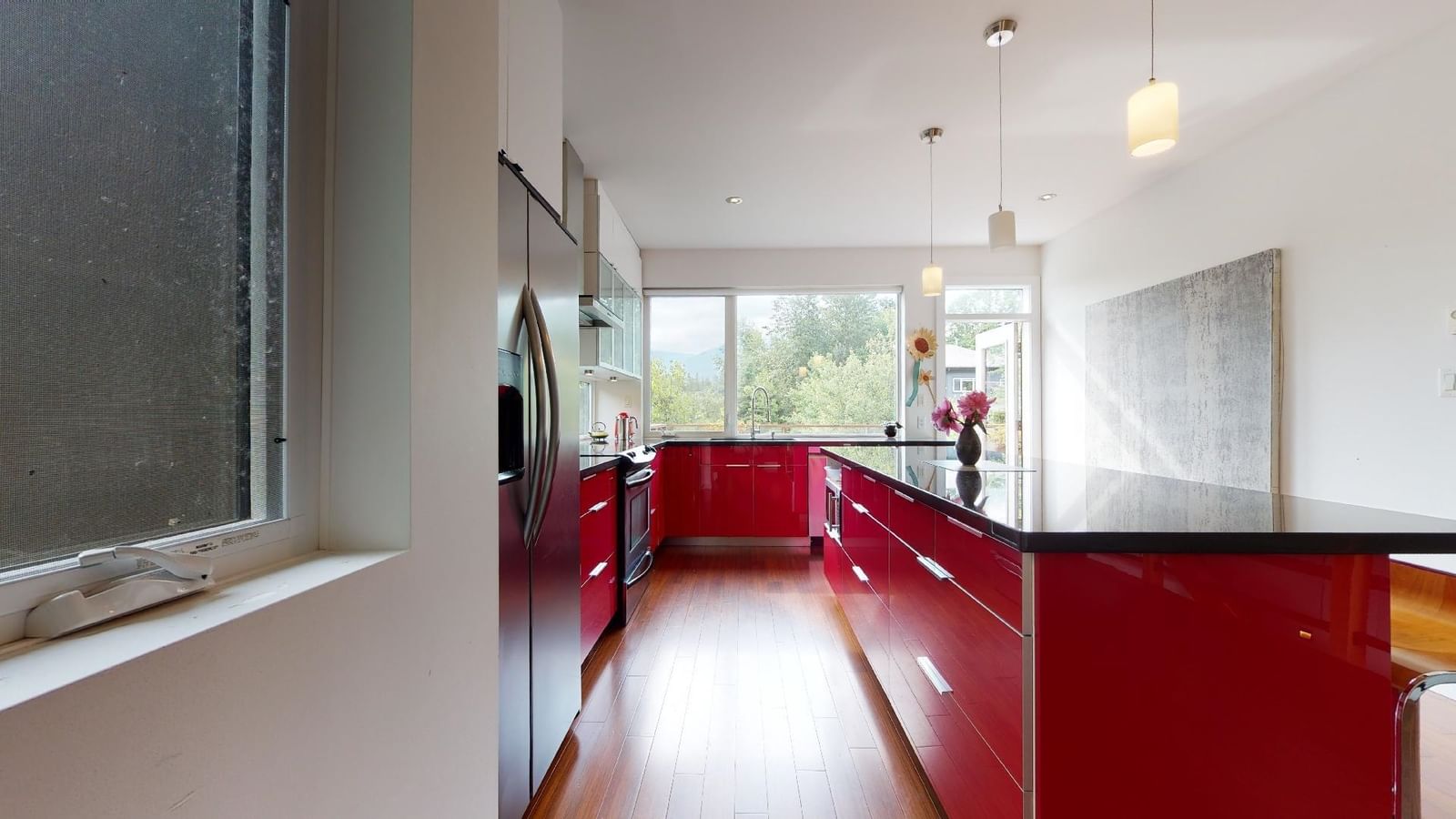 Listing Image 19