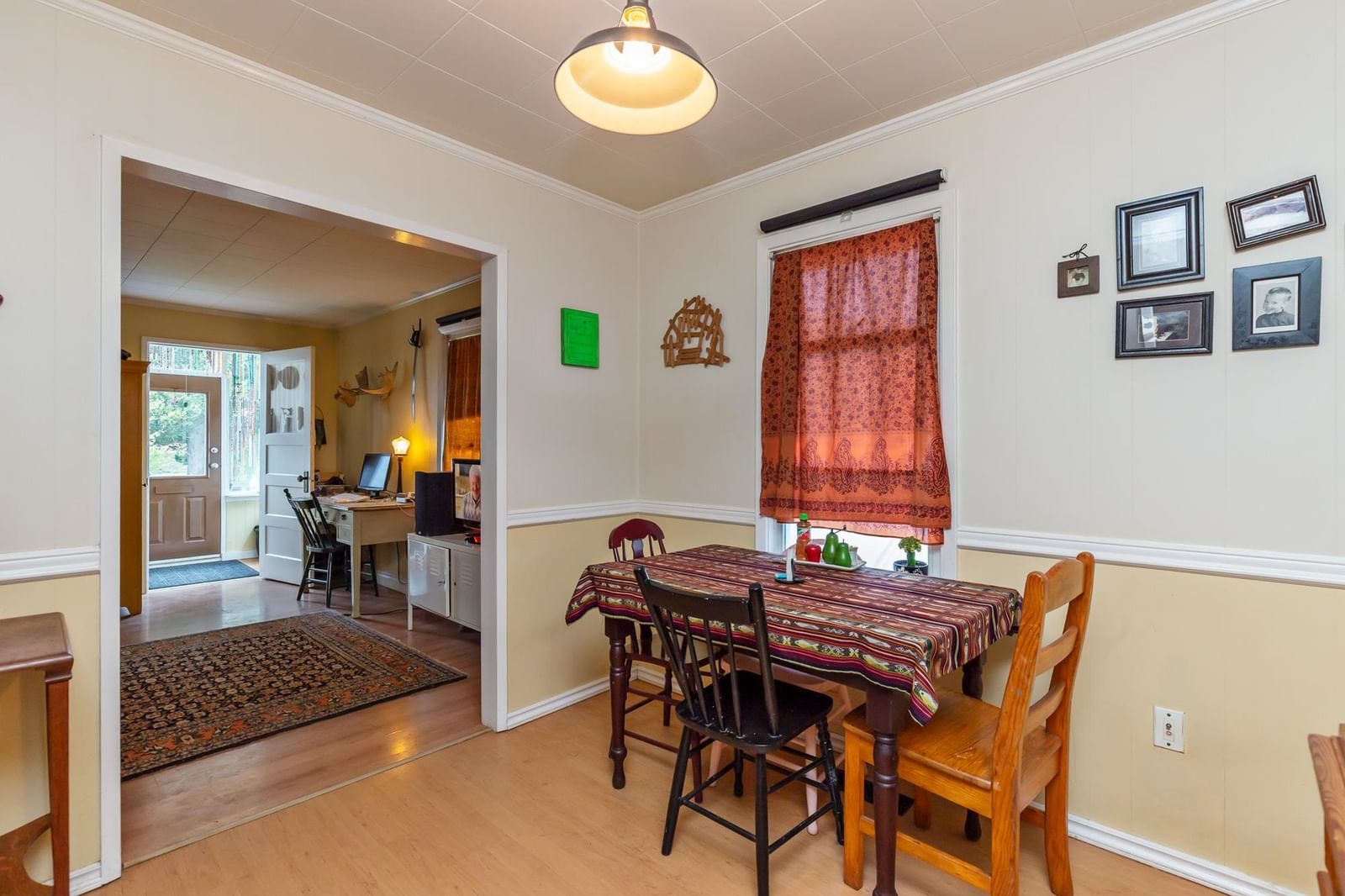 Listing Image 22