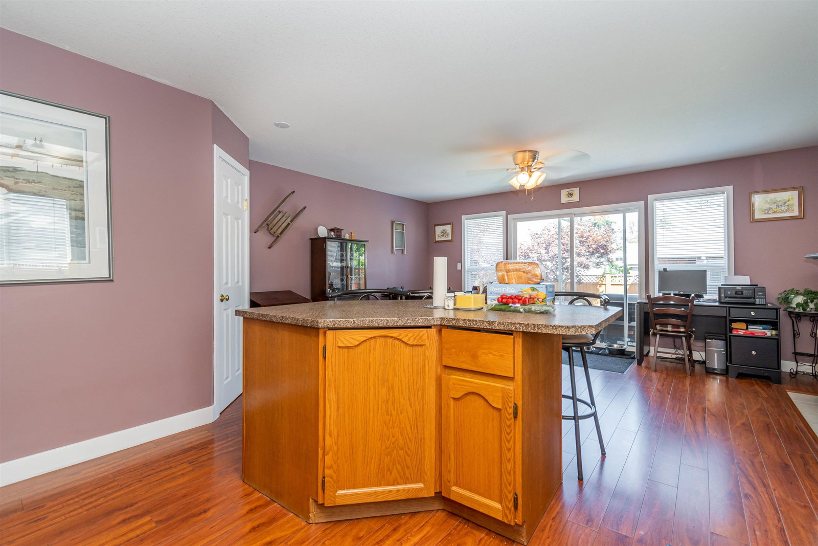 Listing Image 14