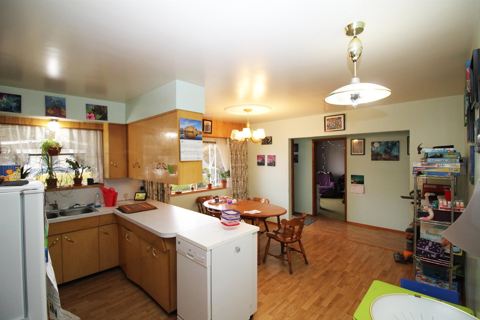 Listing Image 3