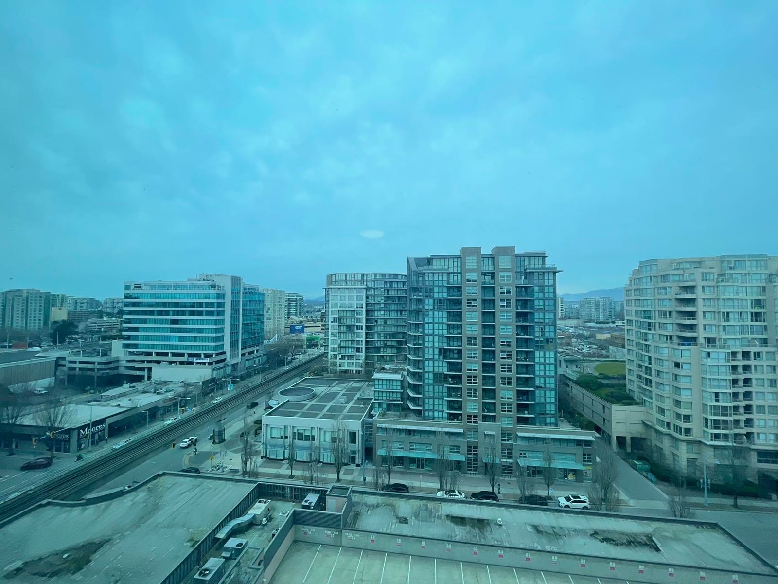 Listing Image 7