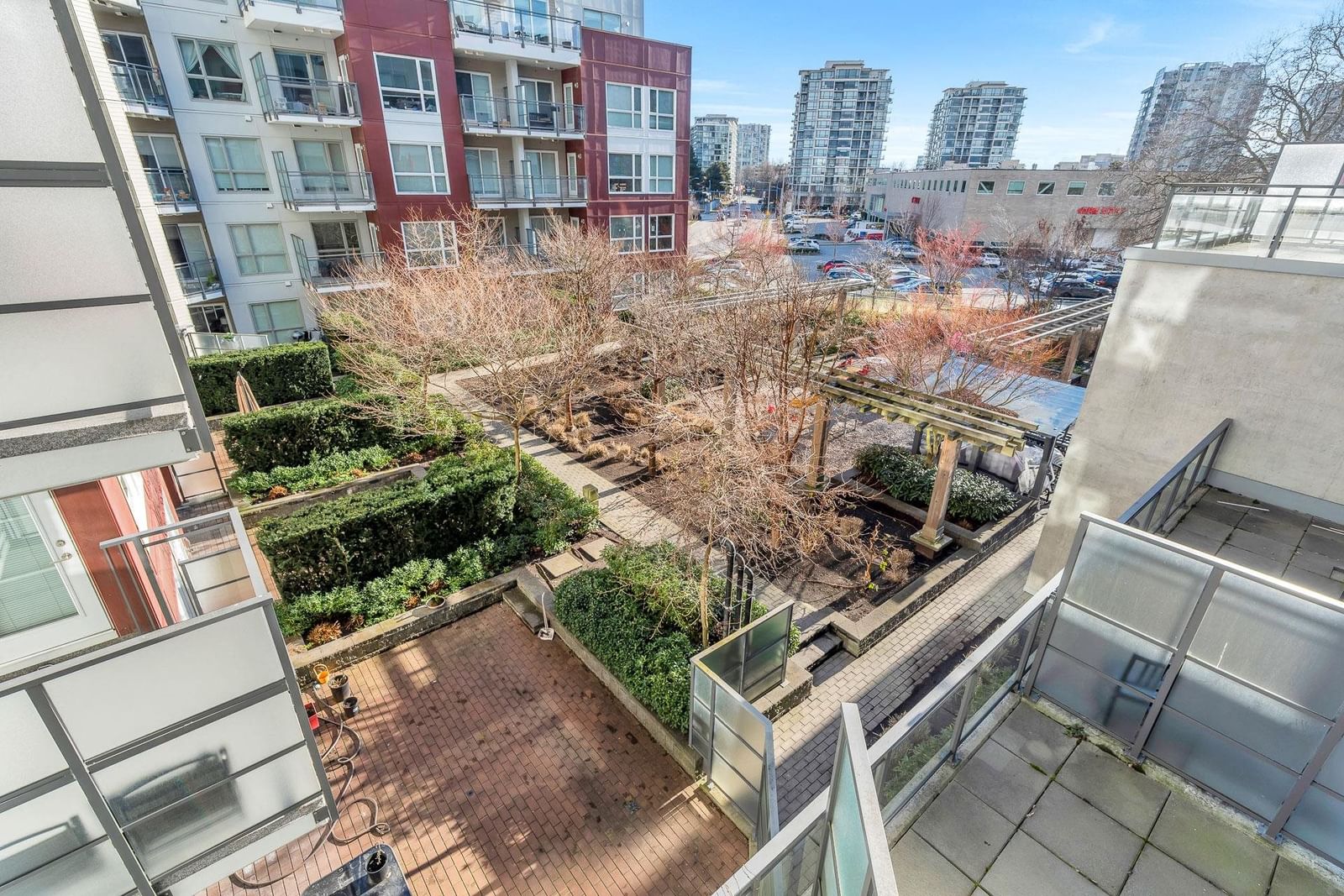 Listing Image 14