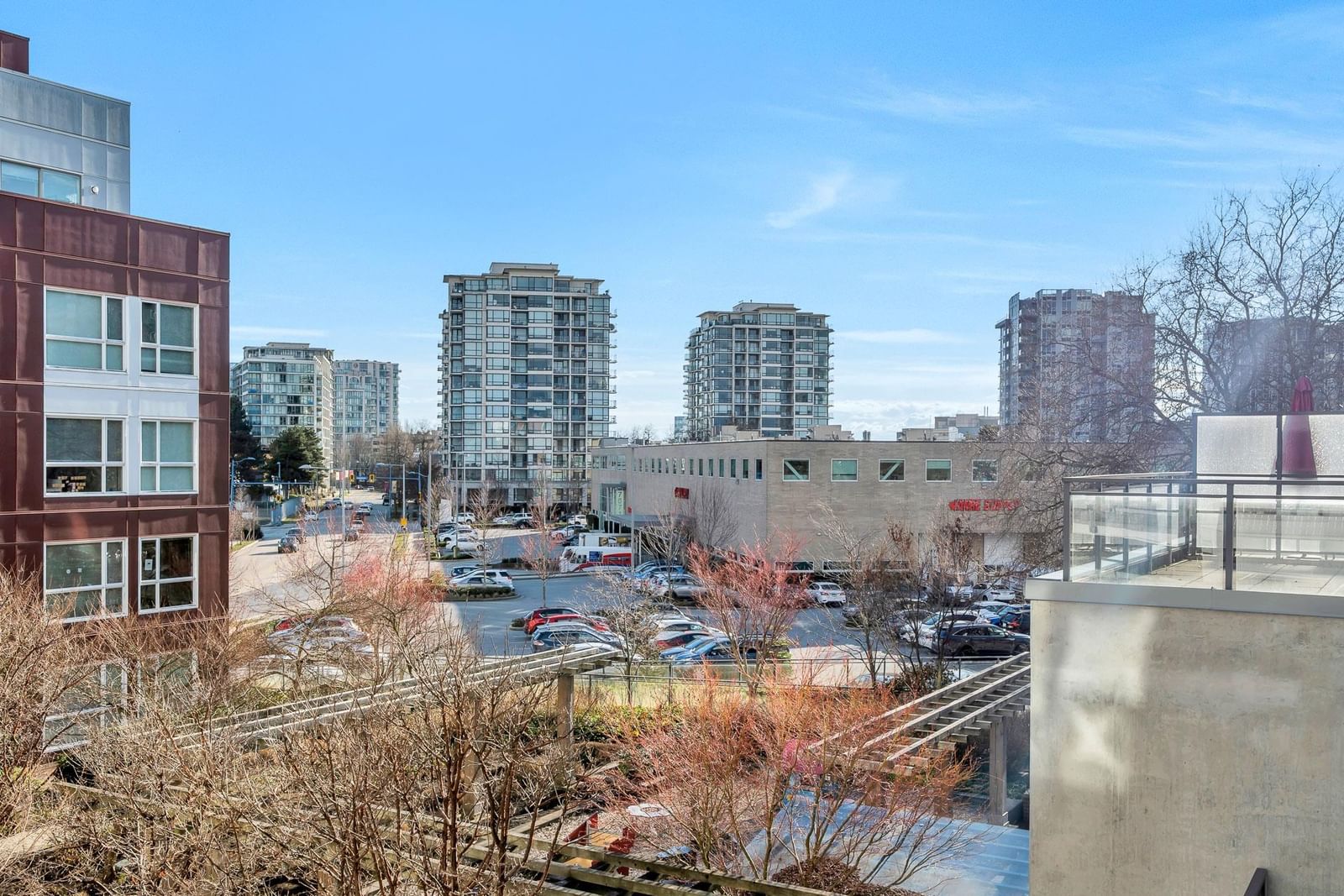 Listing Image 15