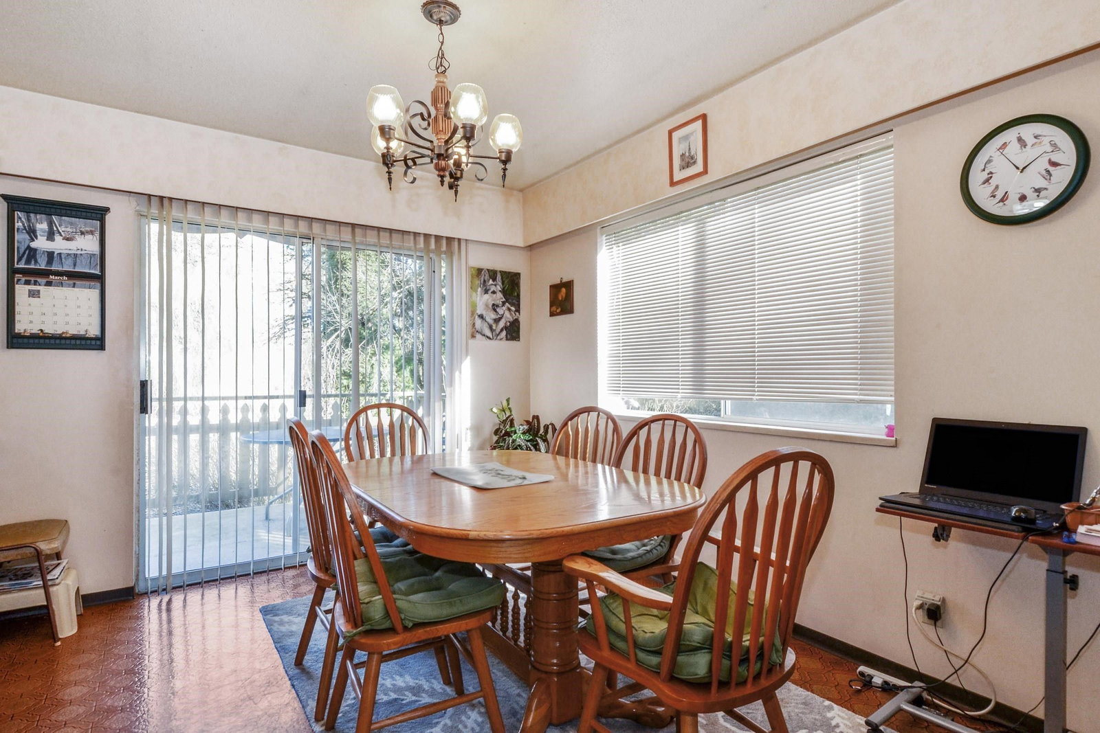 Listing Image 6