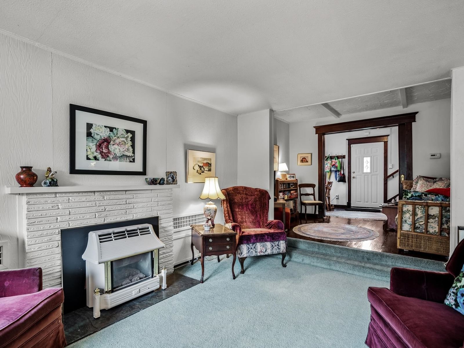 Listing Image 5