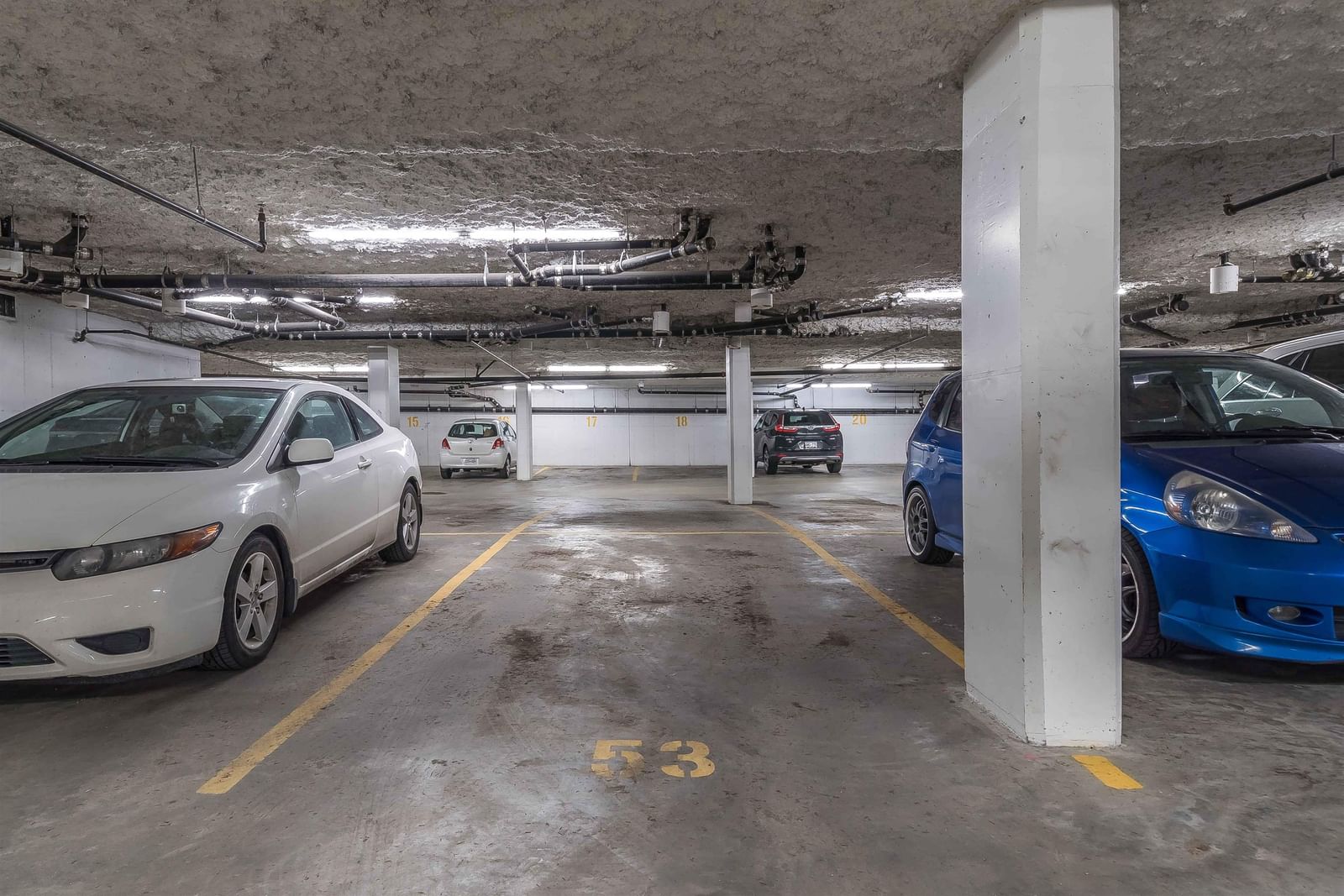 Listing Image 17