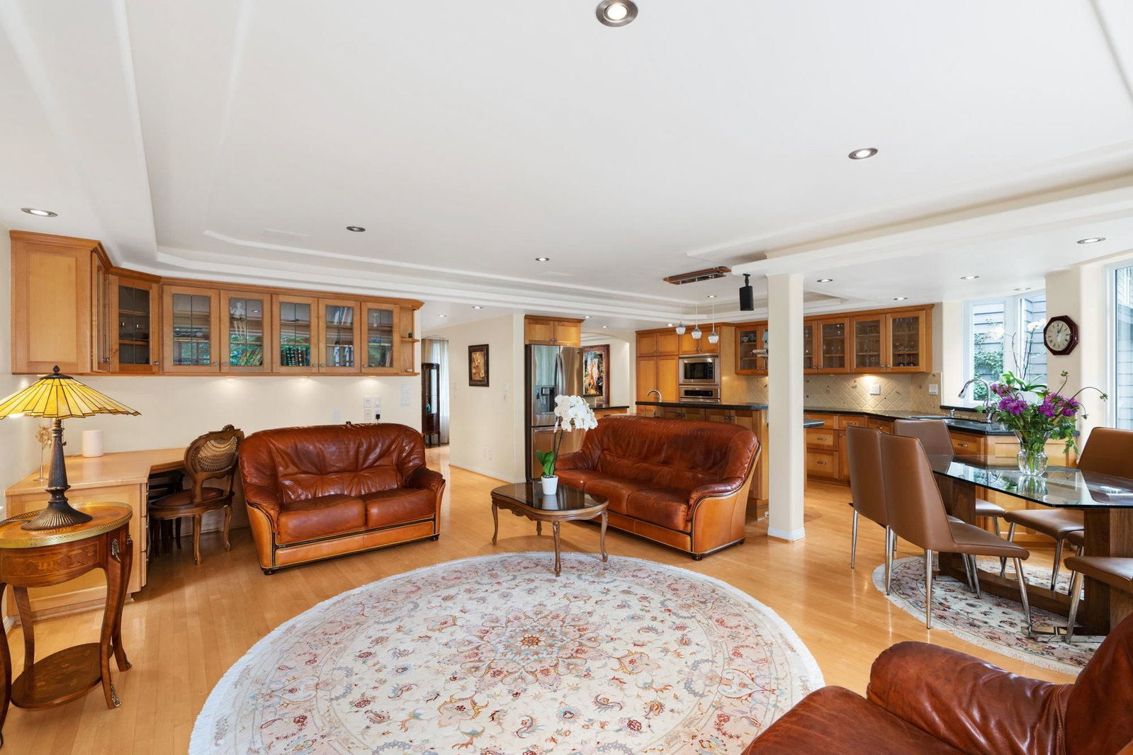 Listing Image 19