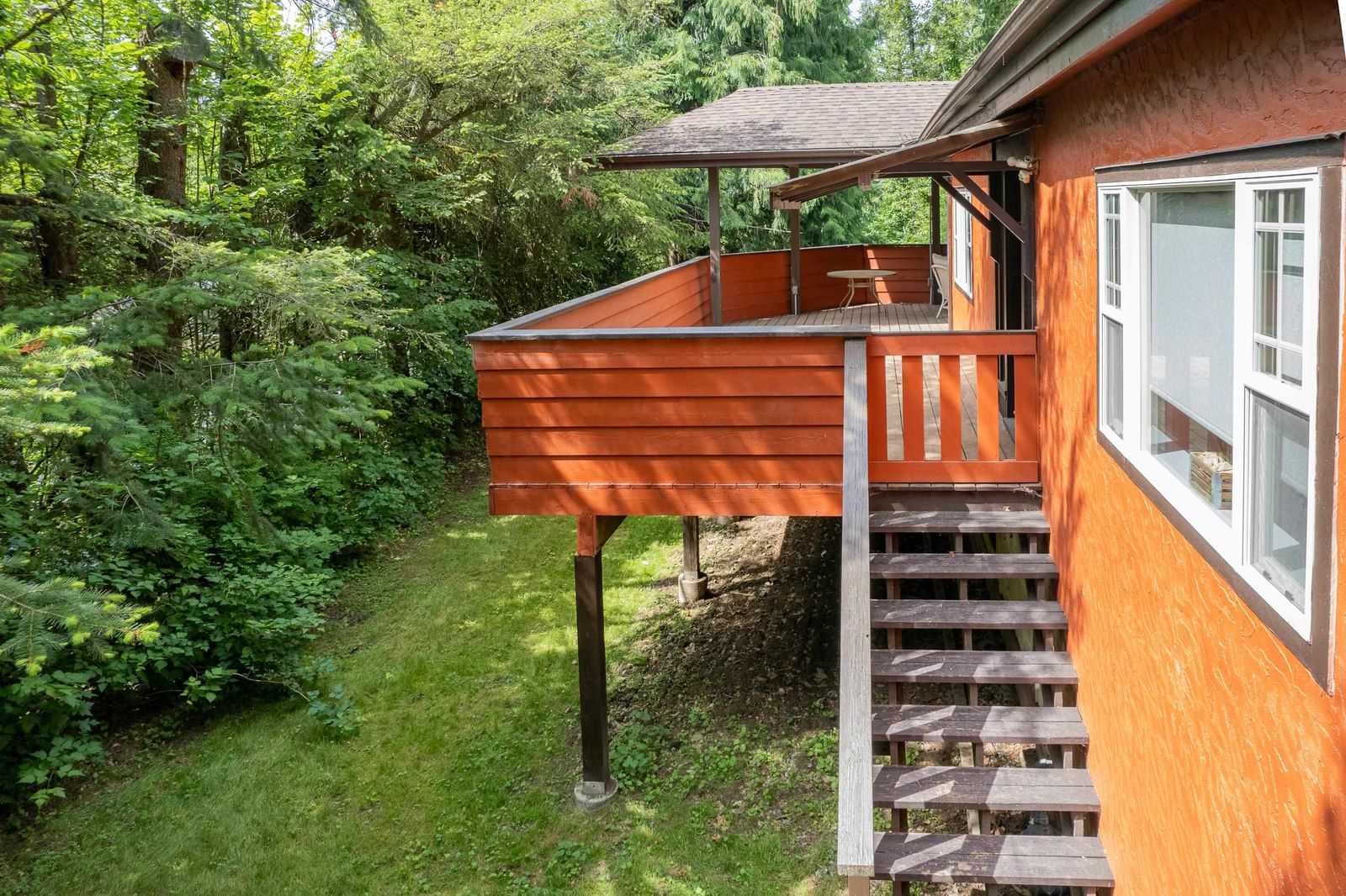 Listing Image 11