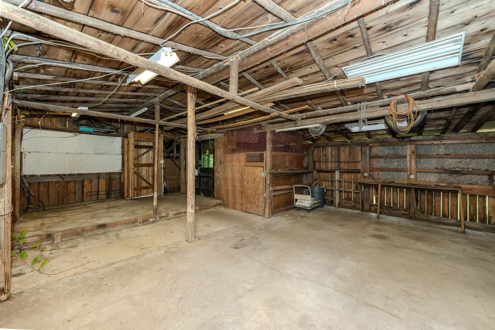 Listing Image 35