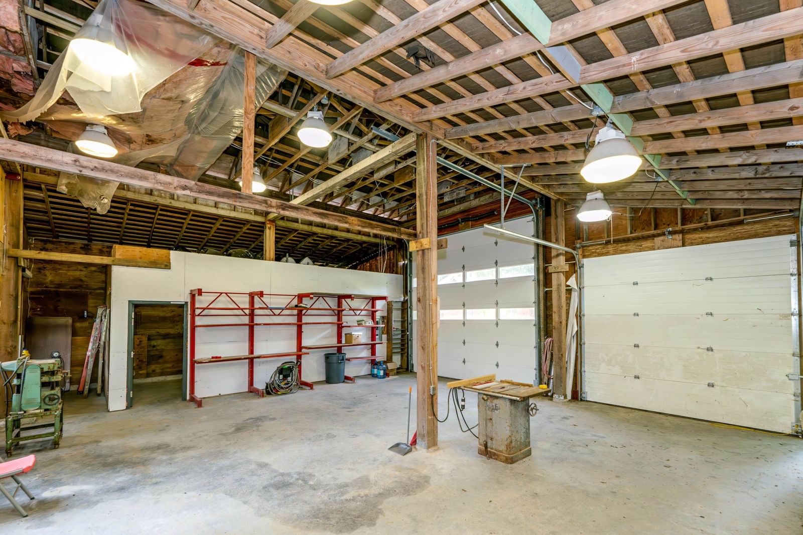 Listing Image 38
