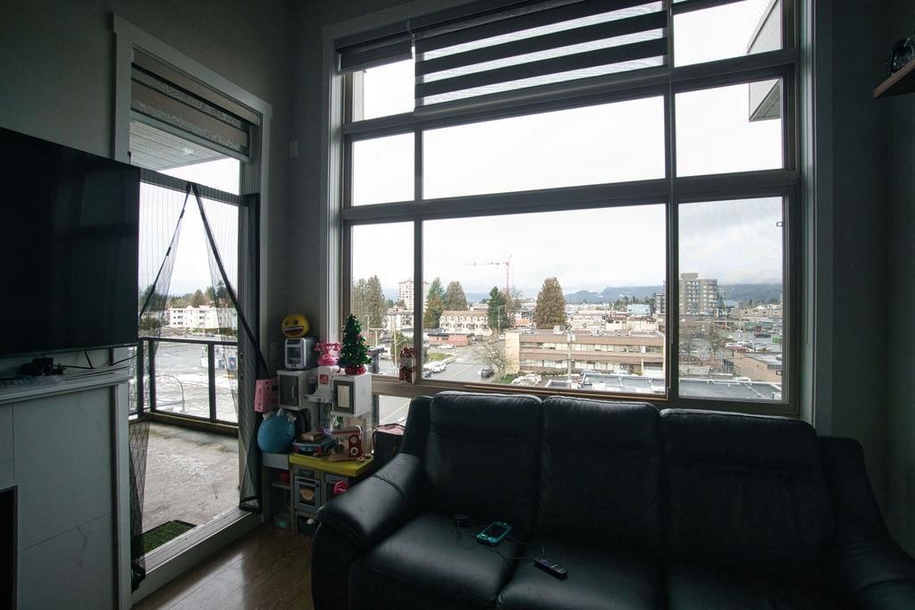 Listing Image 22