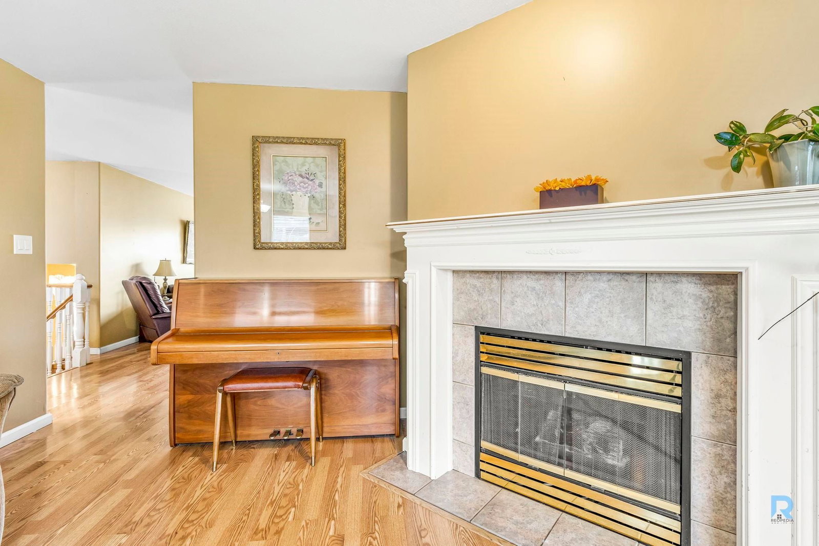 Listing Image 17