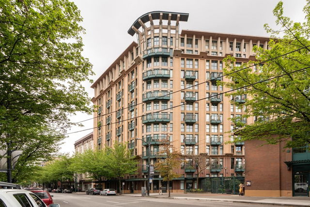 212 - 22 Cordova Street