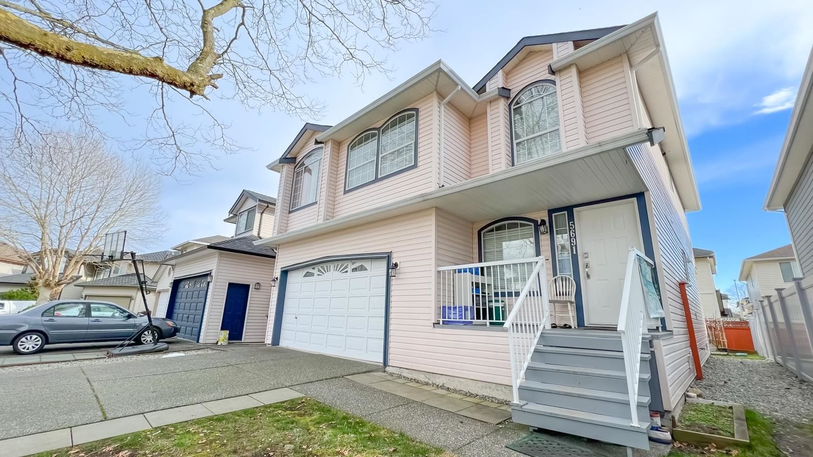Listing Image 11