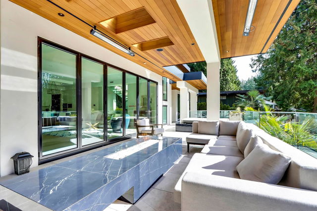 4391 Rockridge Road