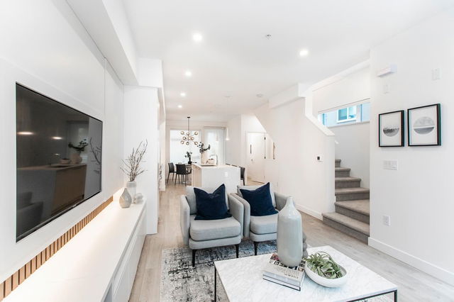 986 Park Drive