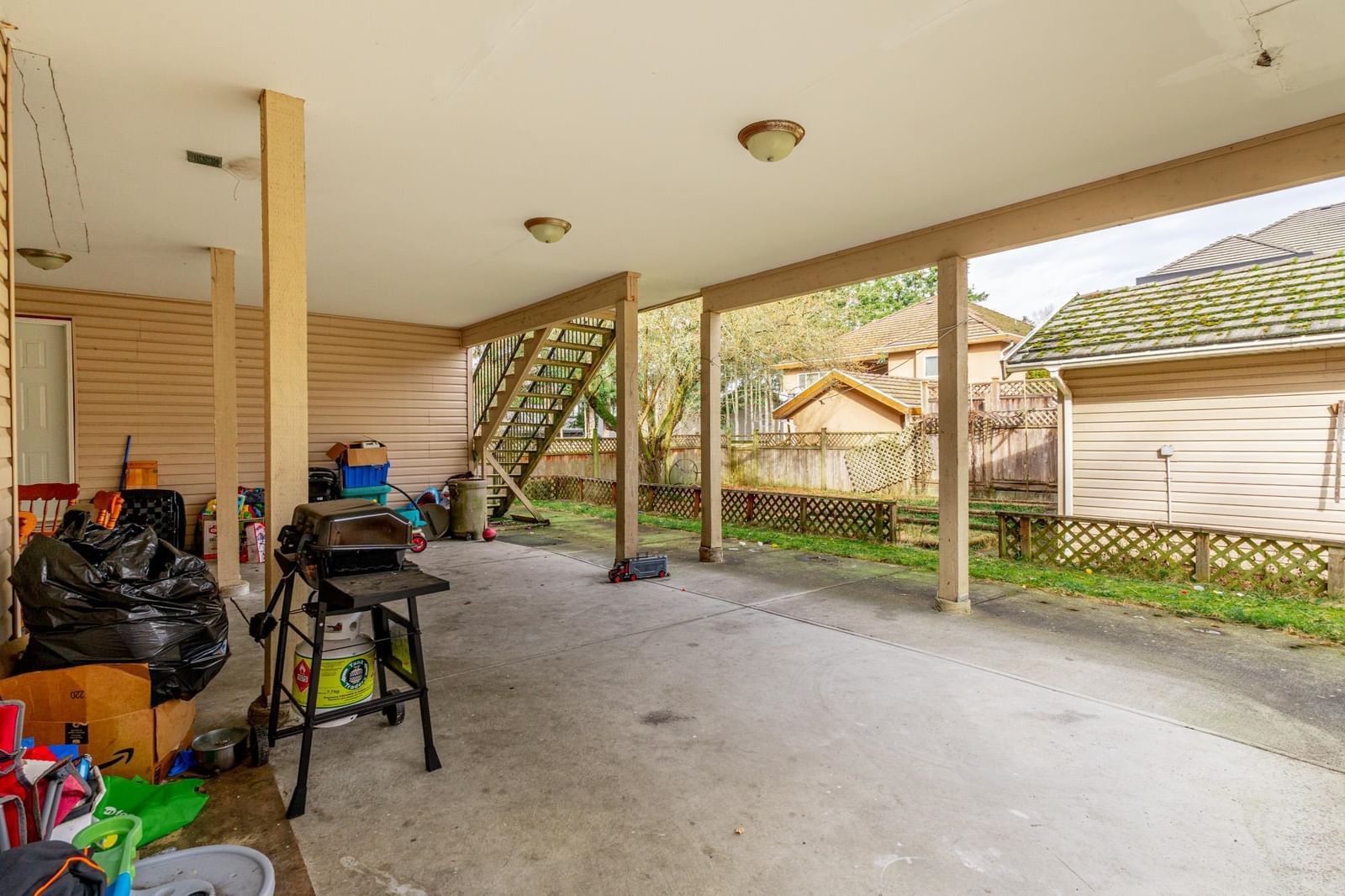 Listing Image 38