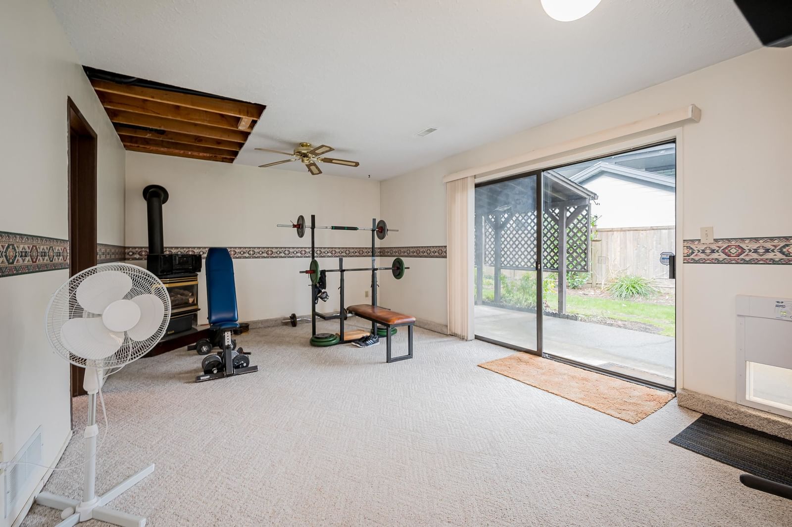 Listing Image 15