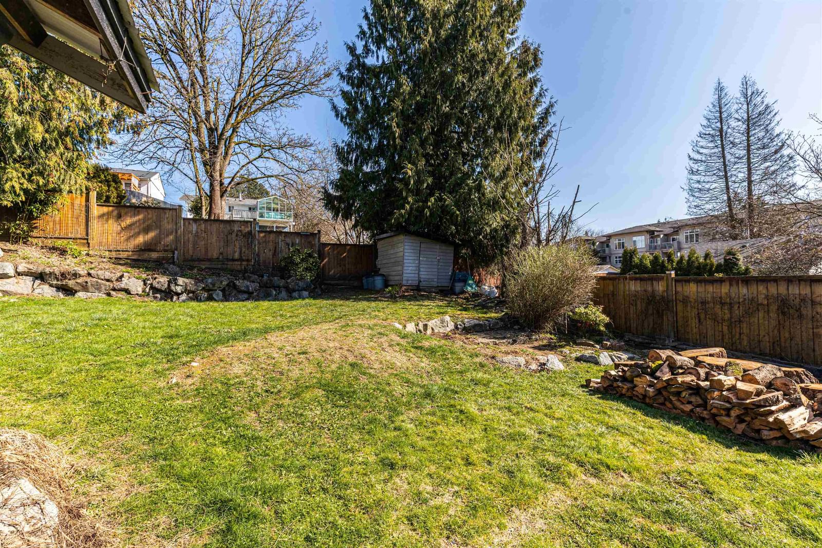 Listing Image 32