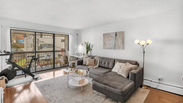 330 - 340 3rd Street