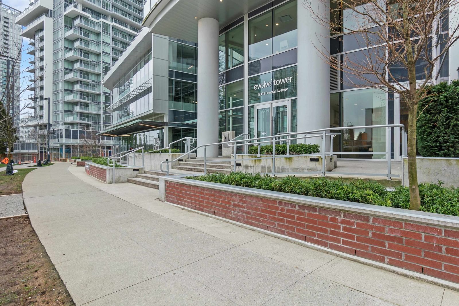 Listing Image 21