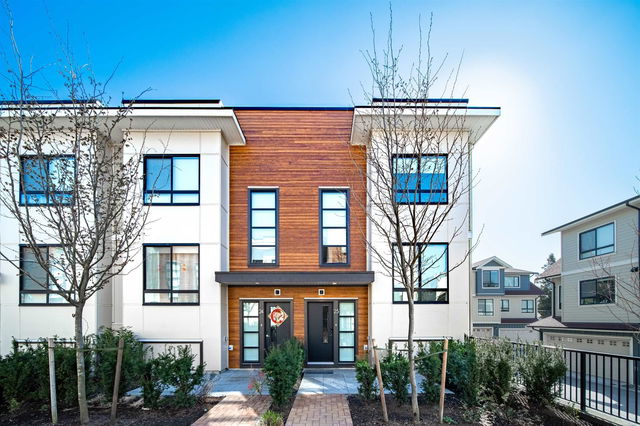 25 - 10233 River Drive