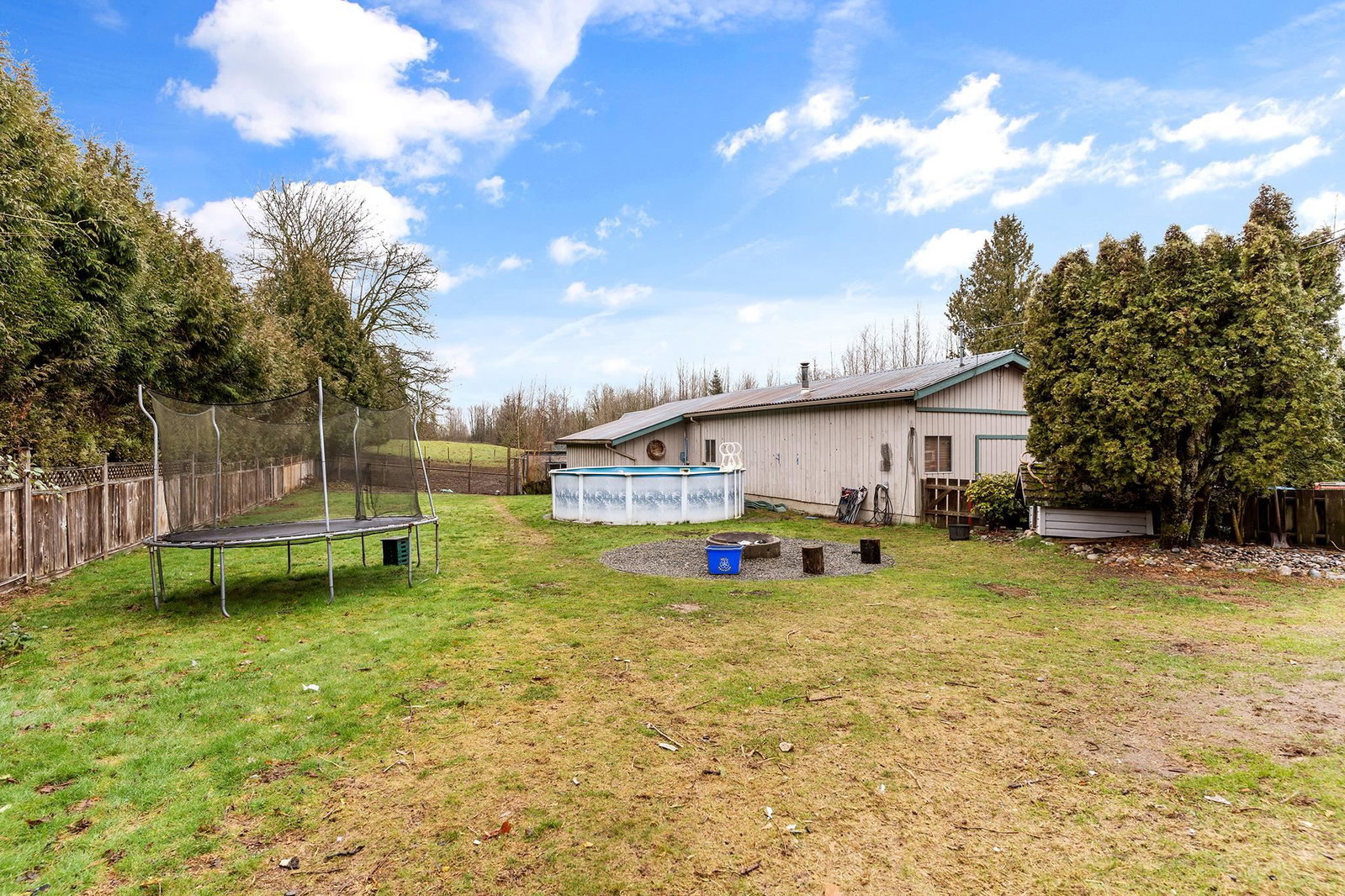 Listing Image 28