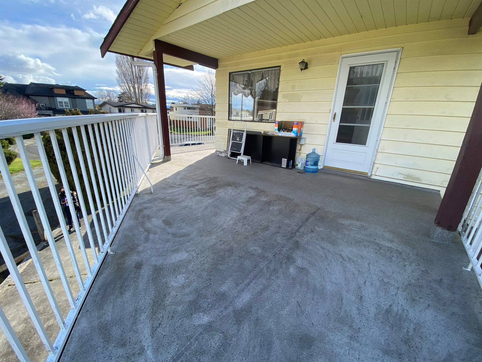 Listing Image 8