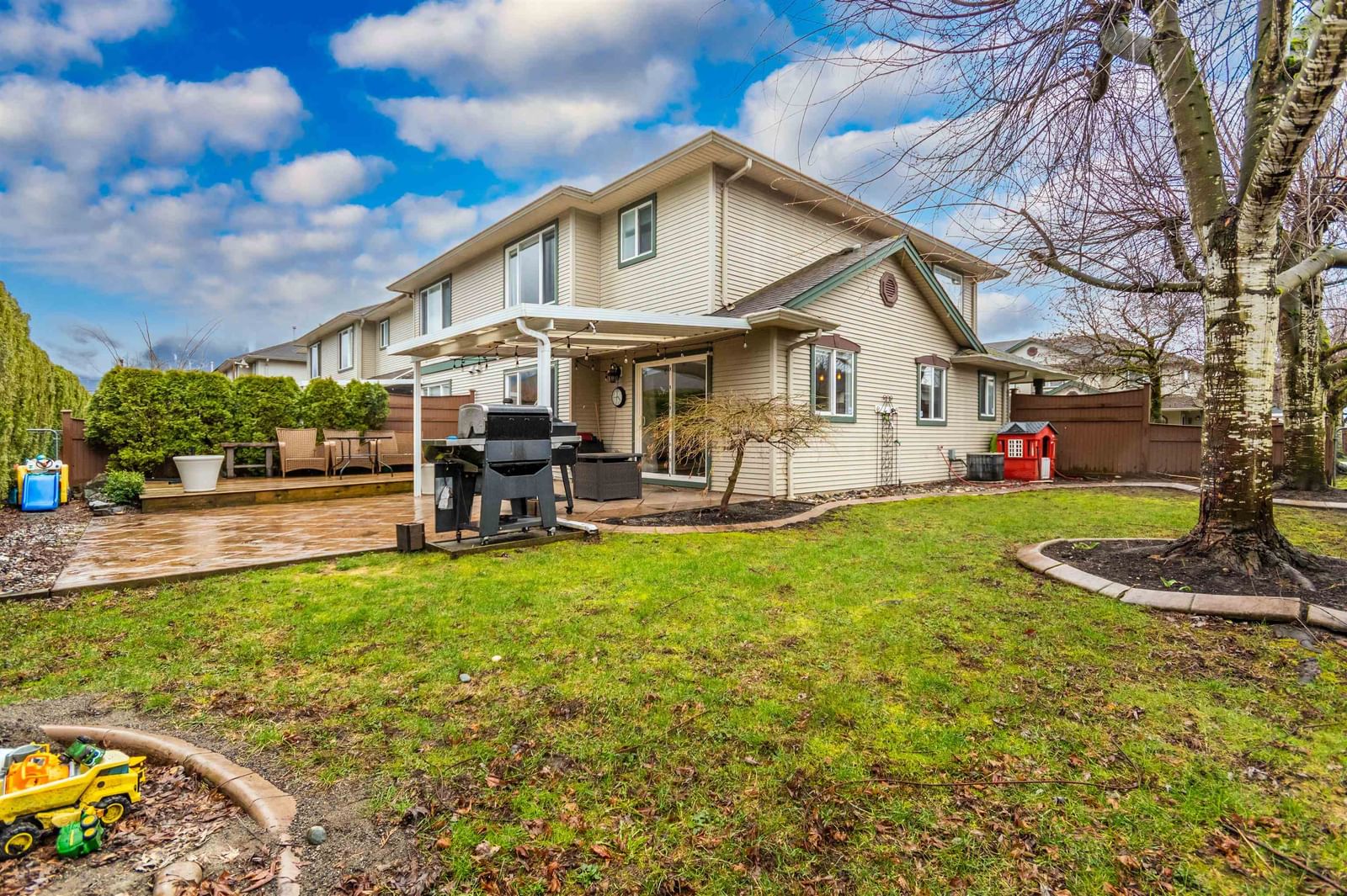 Listing Image 19