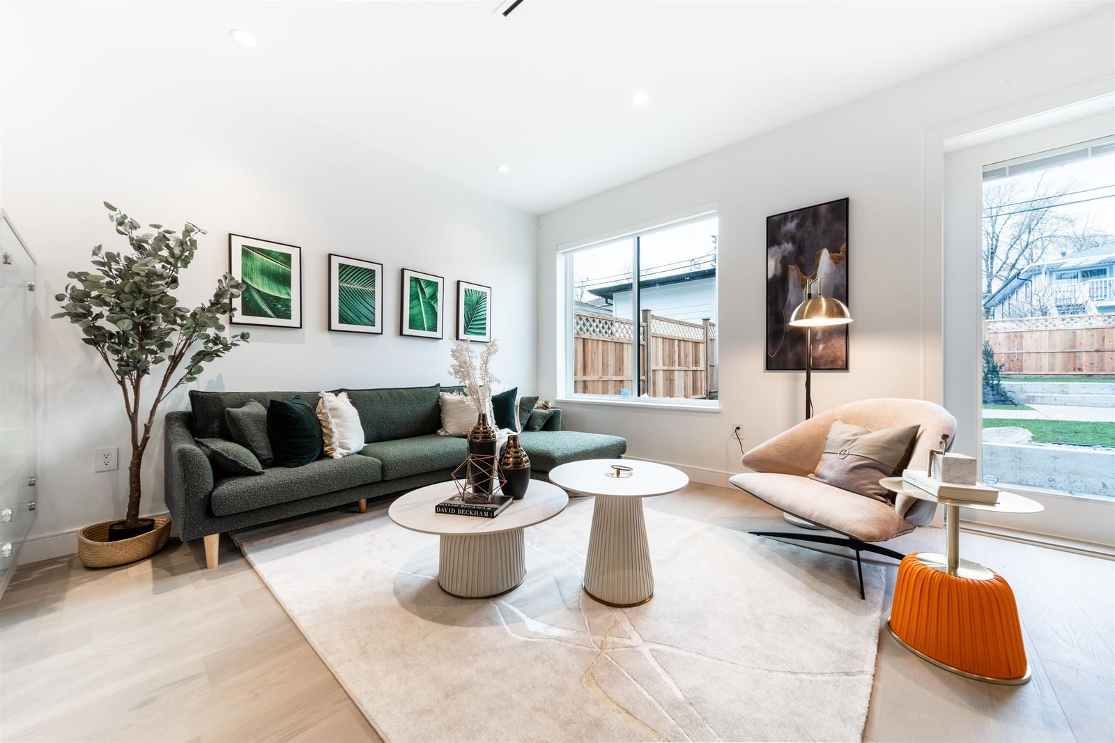 Listing Image 10