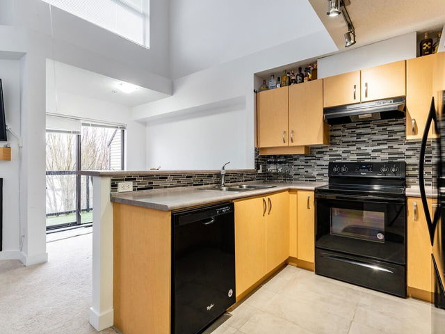 432 - 10838 City Parkway