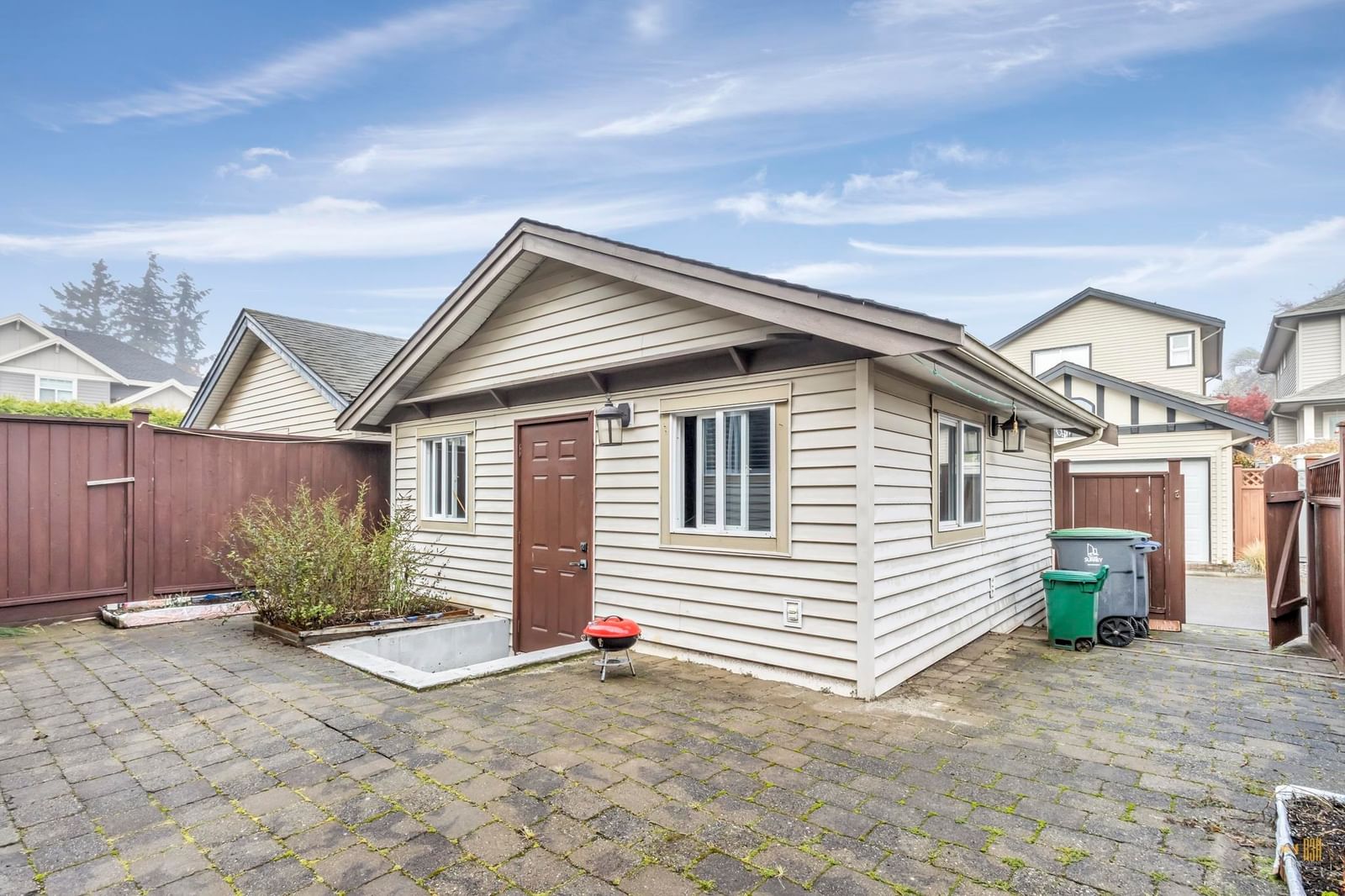 Listing Image 29