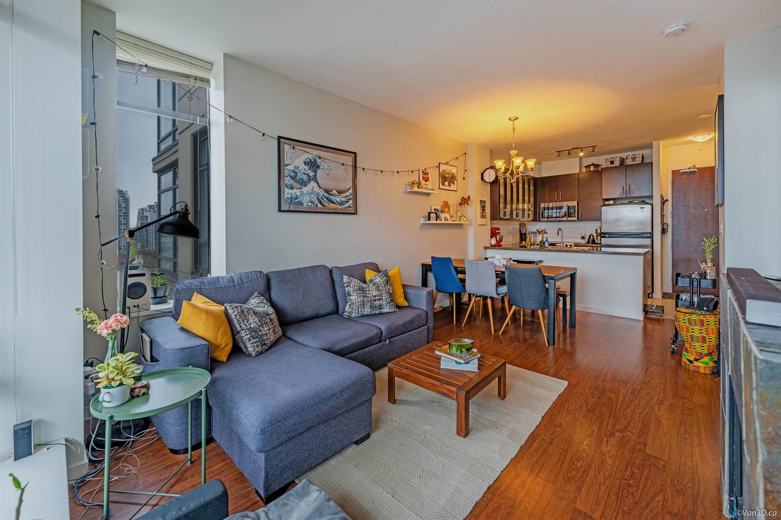 Listing Image 10