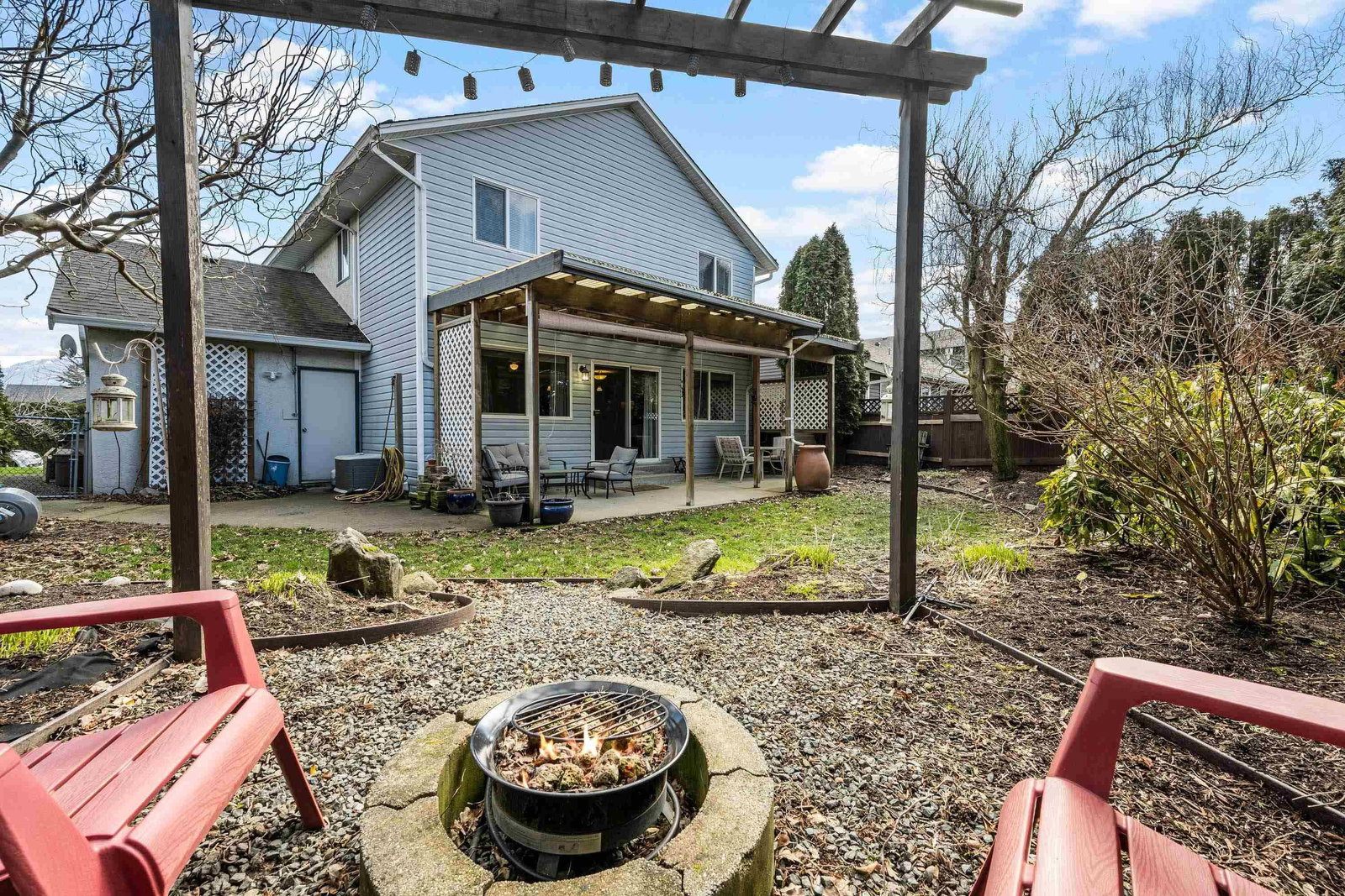 Listing Image 5