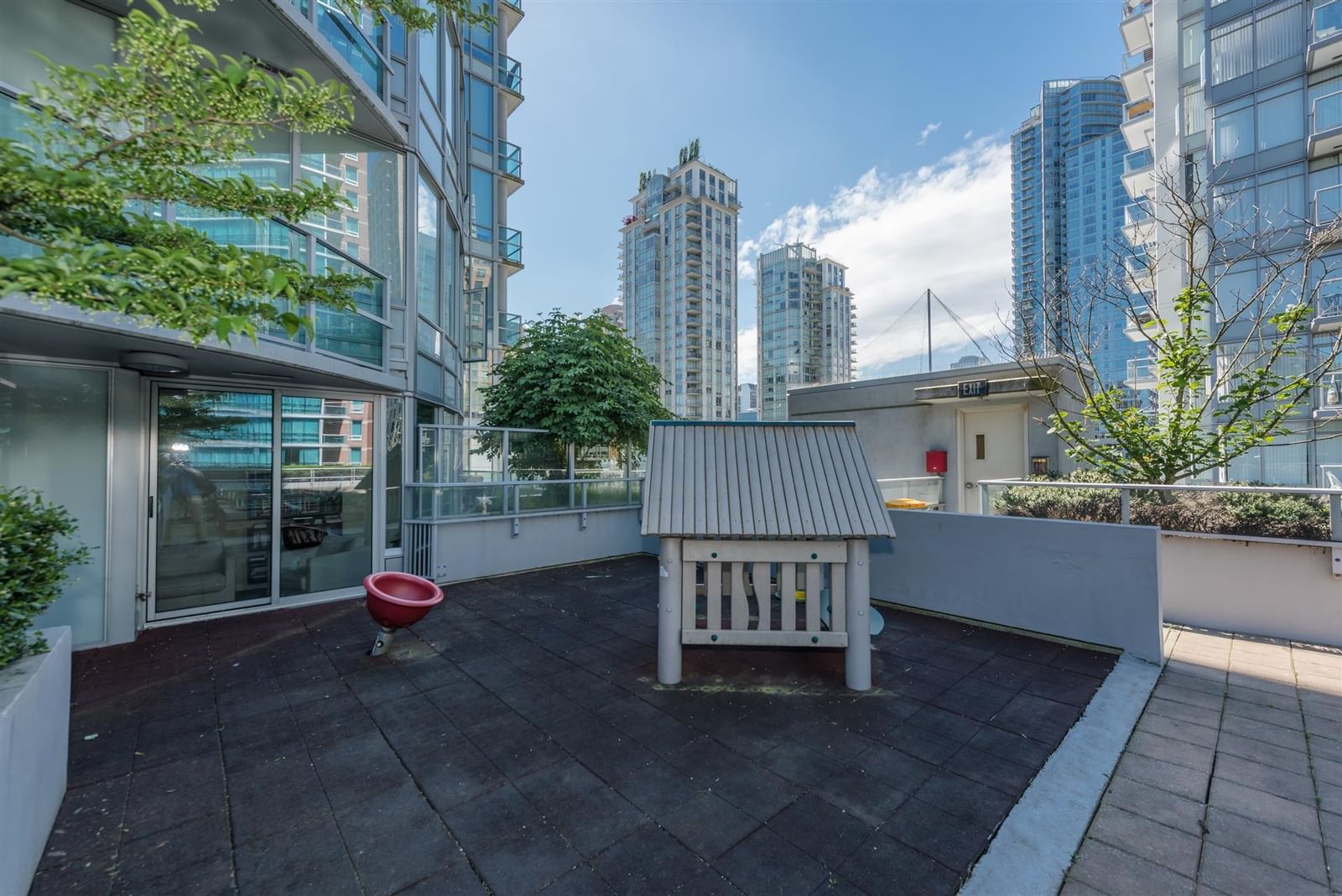 Listing Image 22