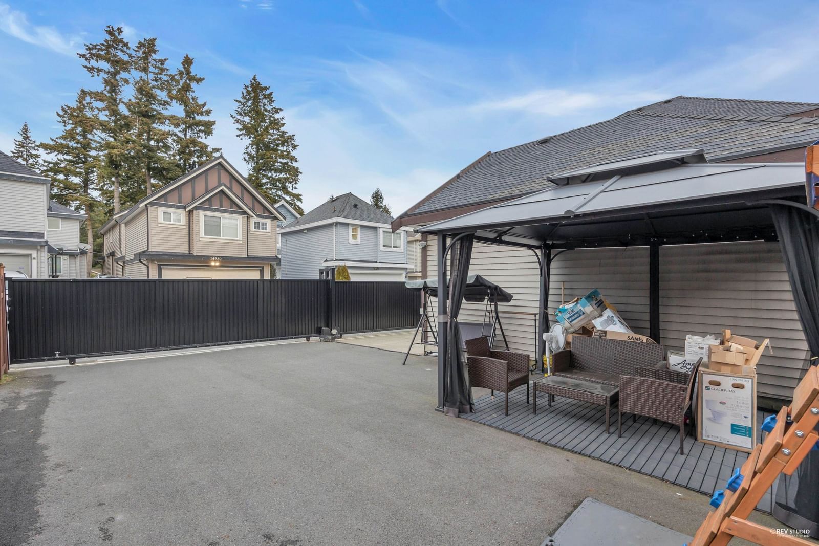 Listing Image 9