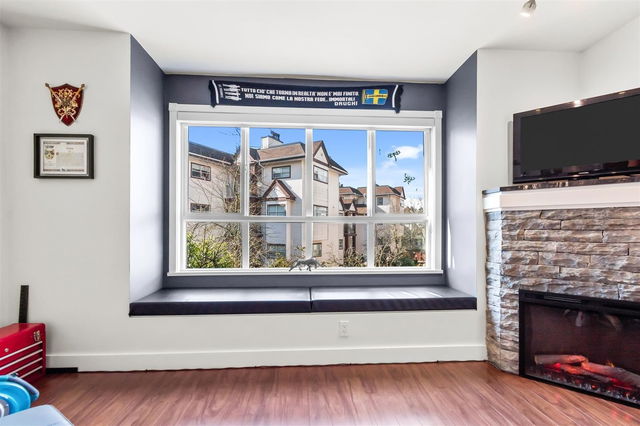 212 - 5355 Boundary Road