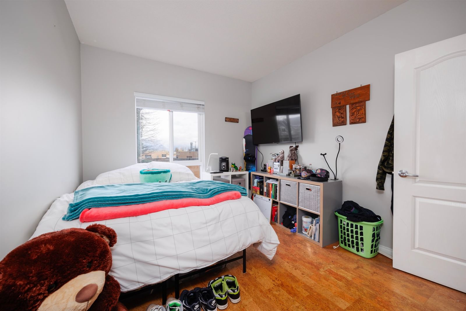 Listing Image 20
