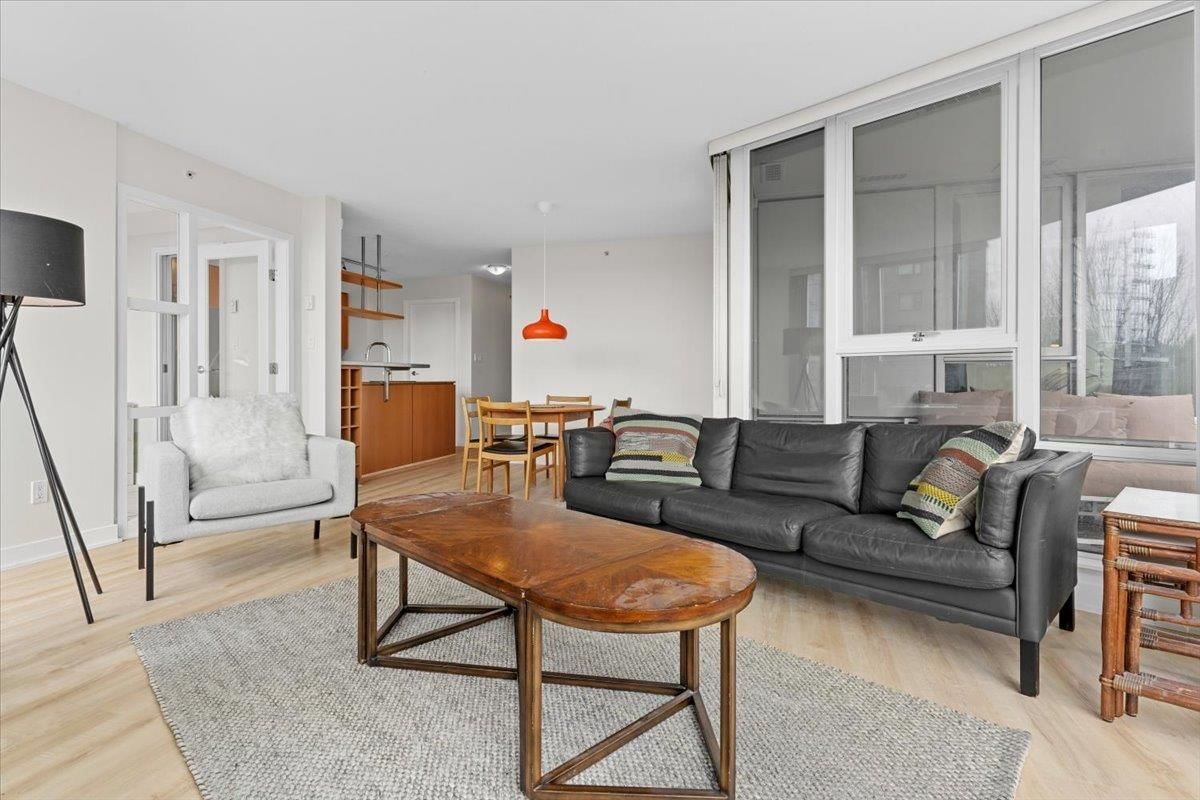 Listing Image 15