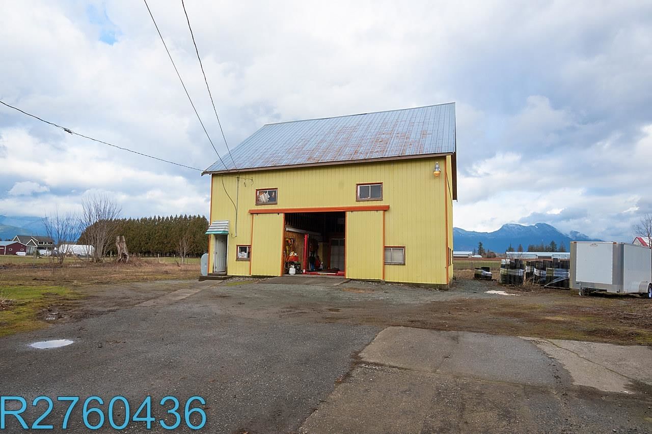 Listing Image 12