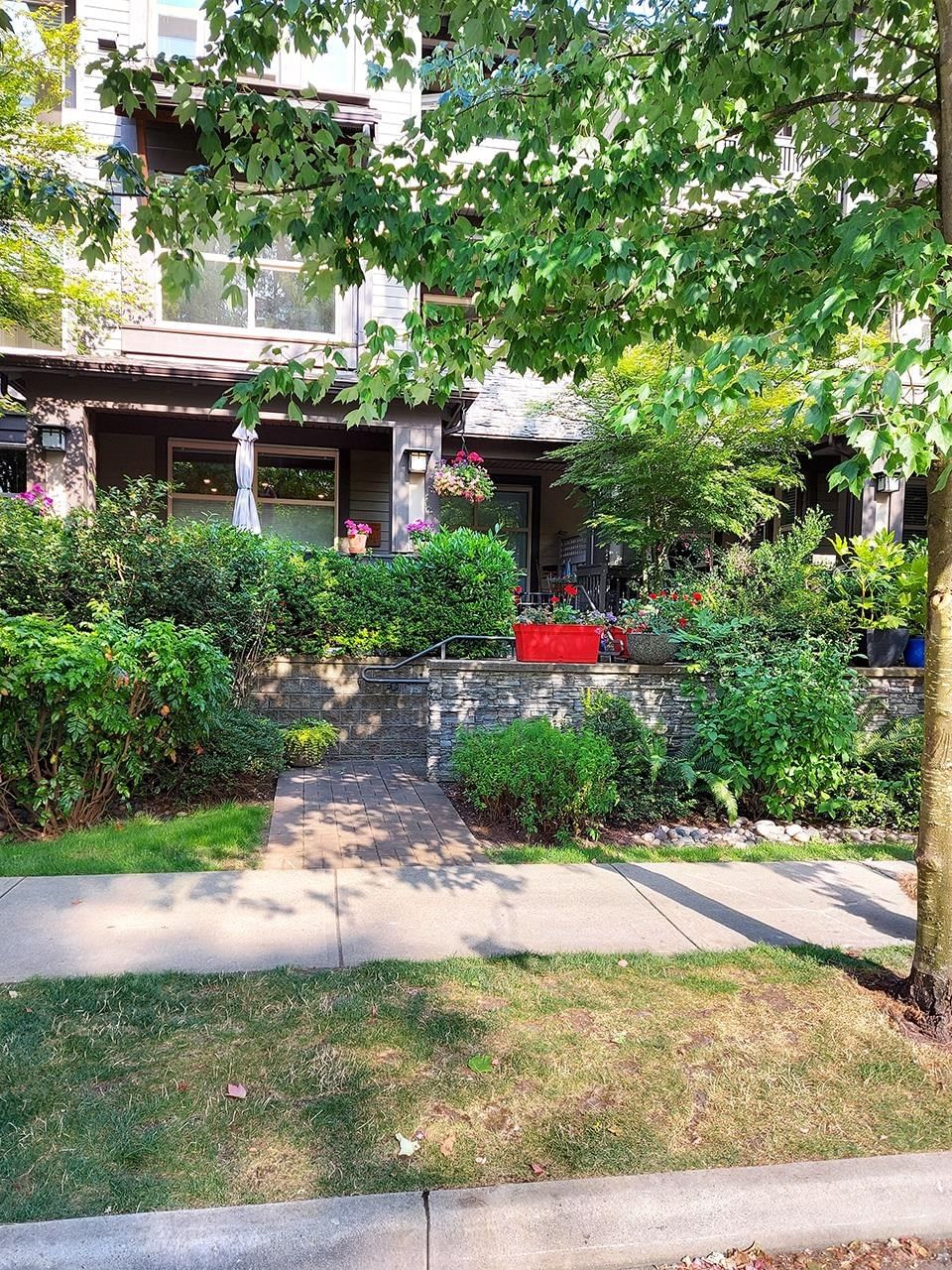 Listing Image 26