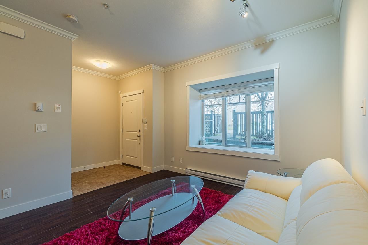 Listing Image 9
