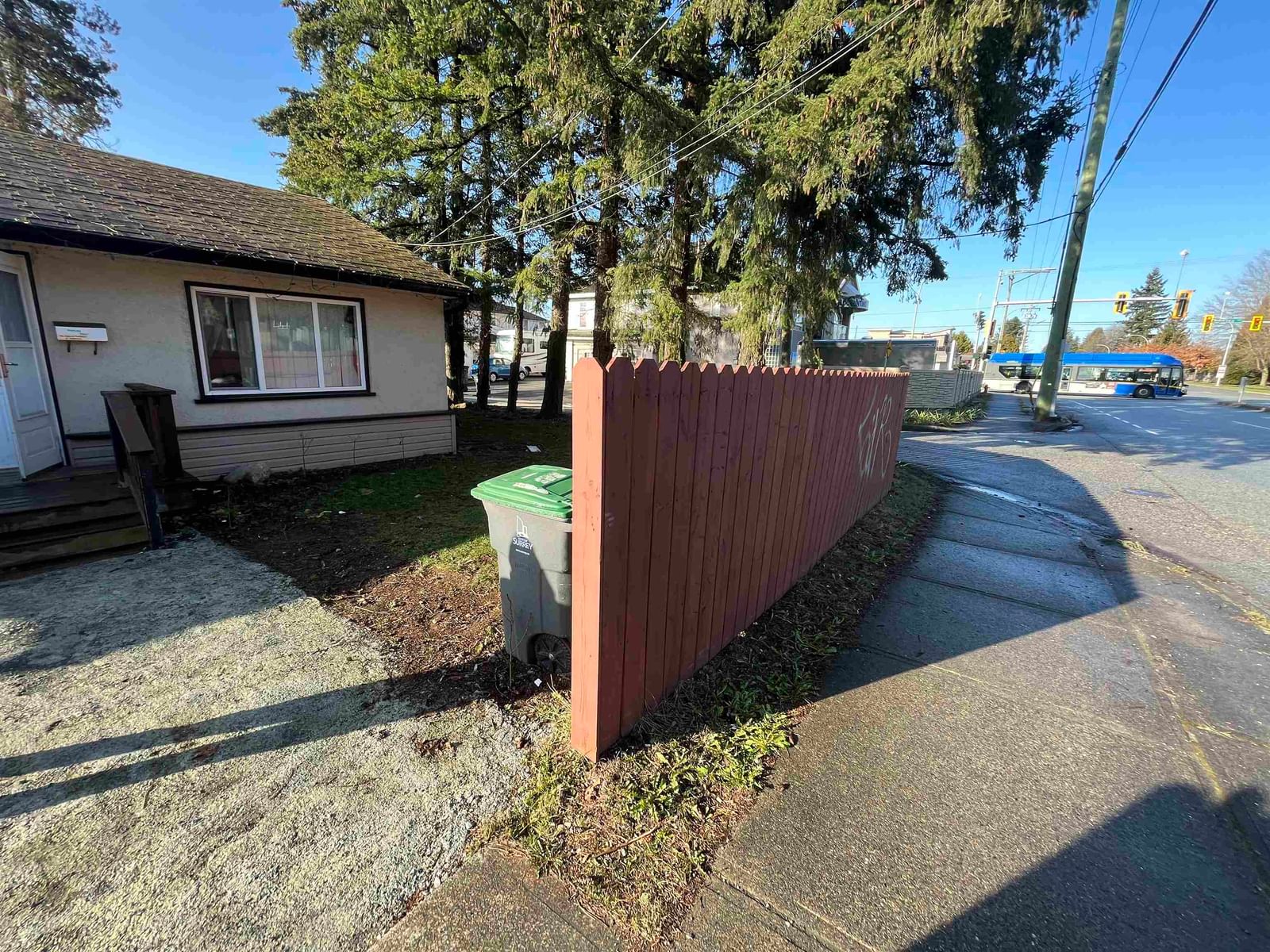 Listing Image 11