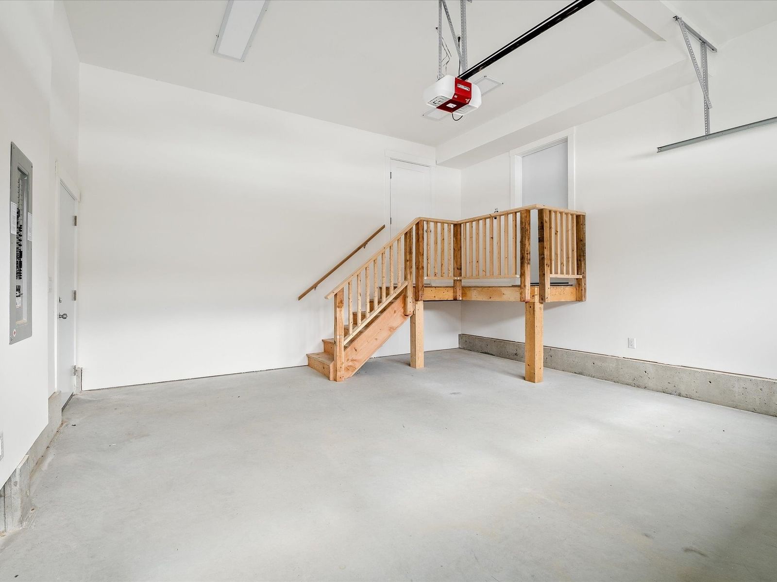 Listing Image 29