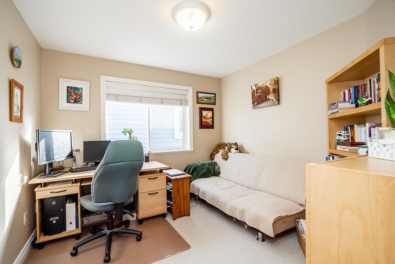 Listing Image 23