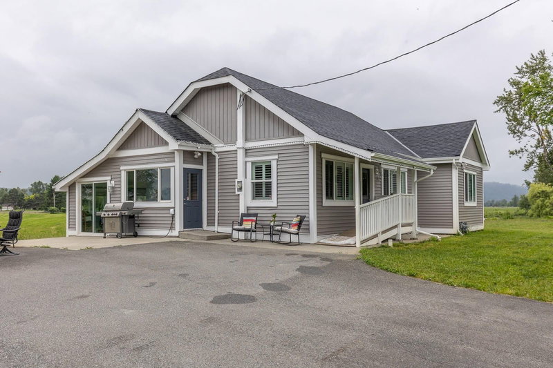 9183 Sylvester Road, Mission, V2V 7K6 | Image 3