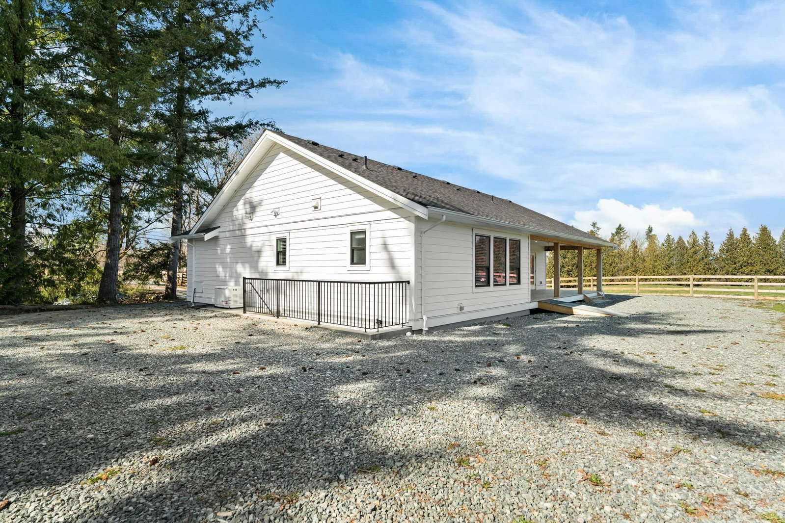 Listing Image 35